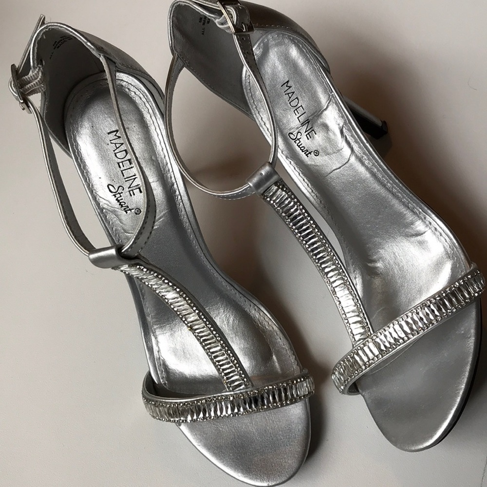 Silver Rhinestone Strappy Heels🌺HP🌺 - Picture 8 of 8